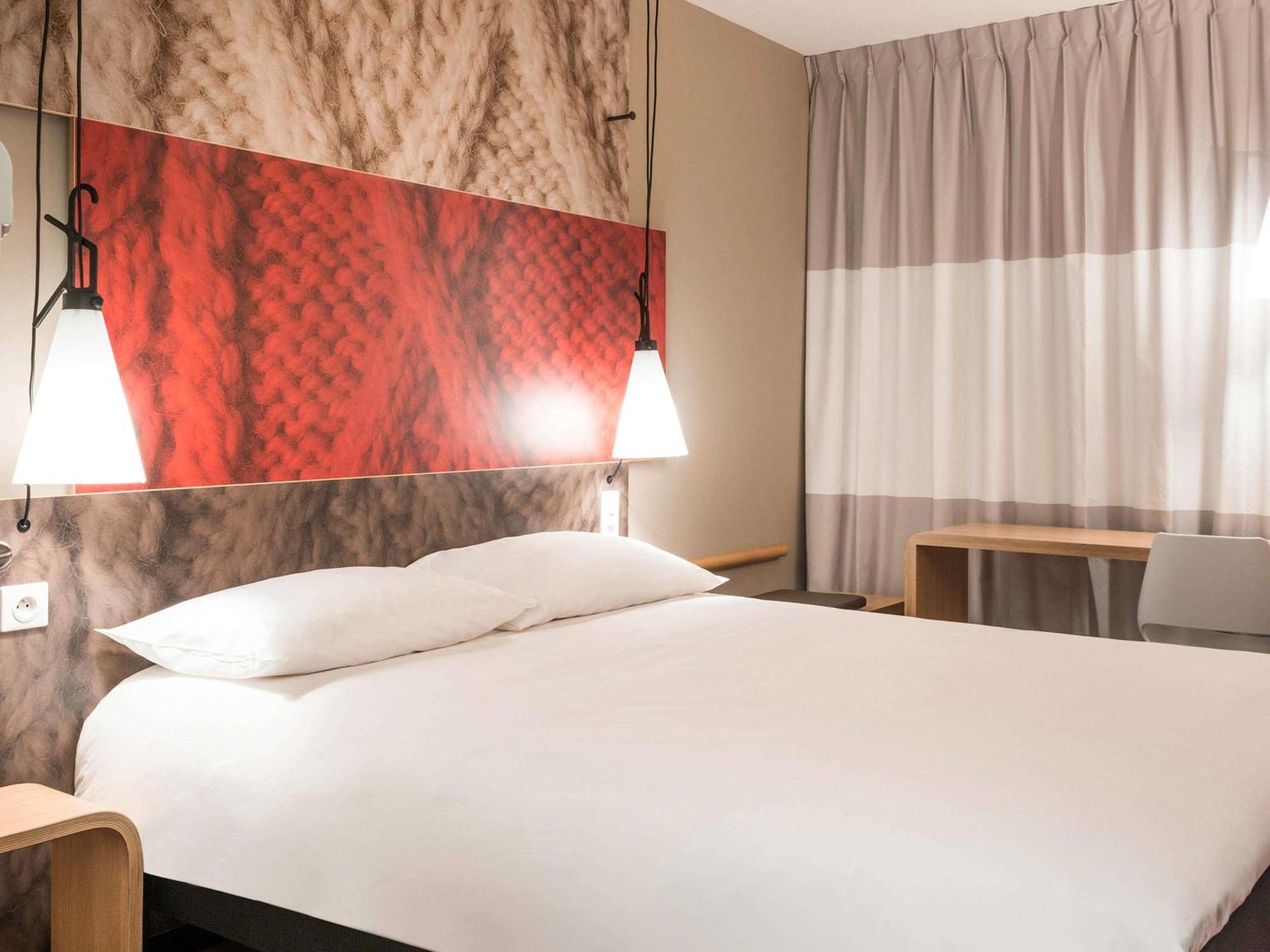 Ibis Manosque Cadarache Hotell Eksteriør bilde