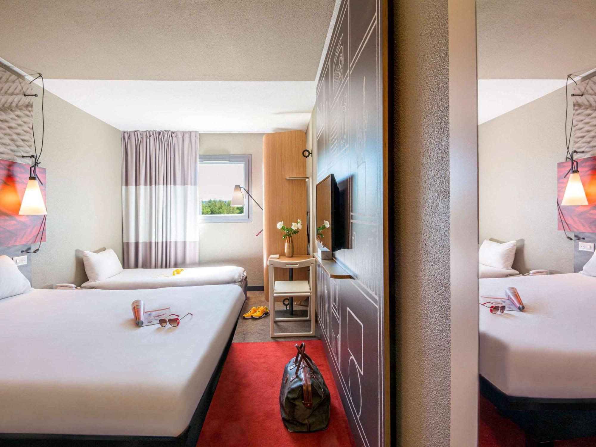 Ibis Manosque Cadarache Hotell Eksteriør bilde