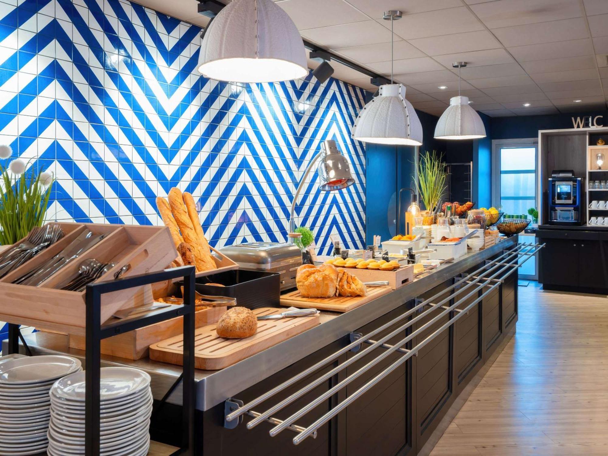 Ibis Manosque Cadarache Hotell Eksteriør bilde